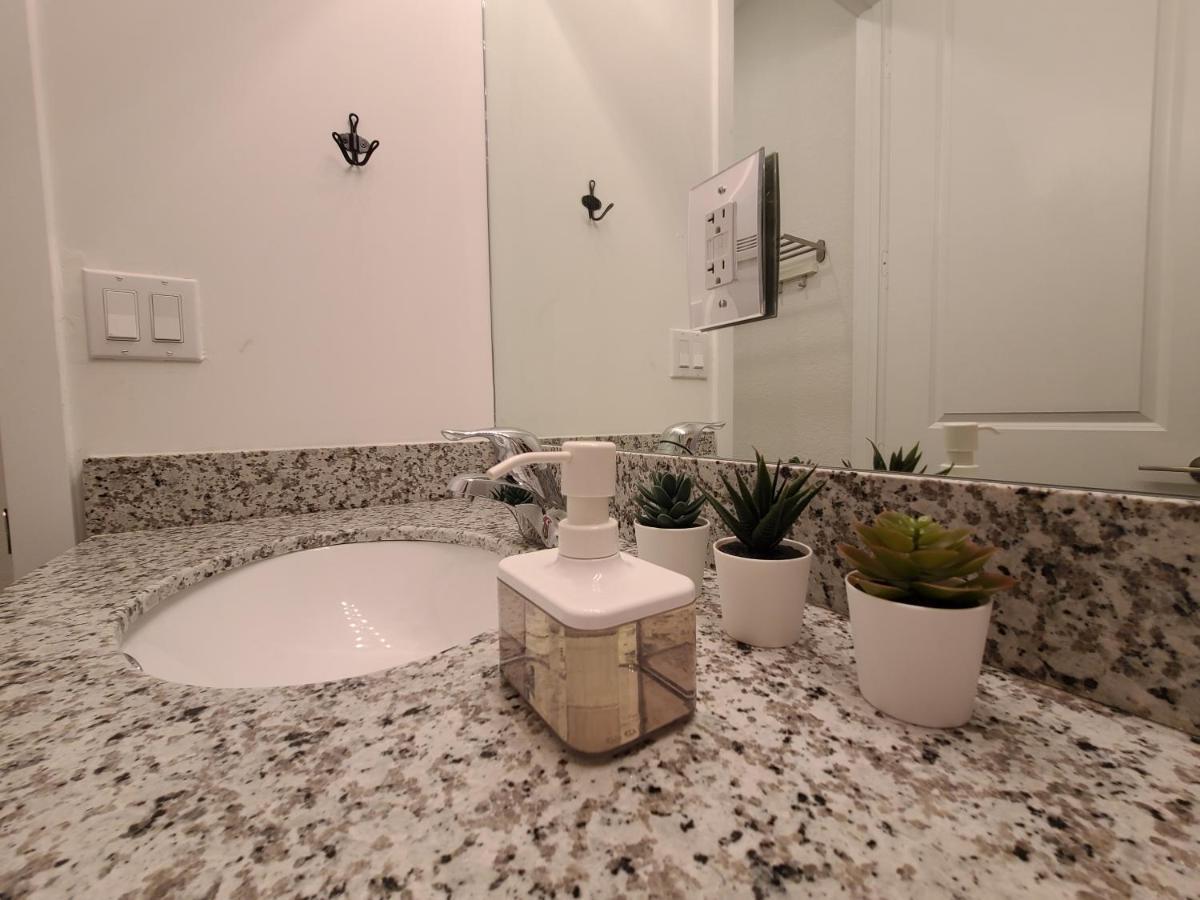 Cozy Private Room South Miami Heights Екстериор снимка