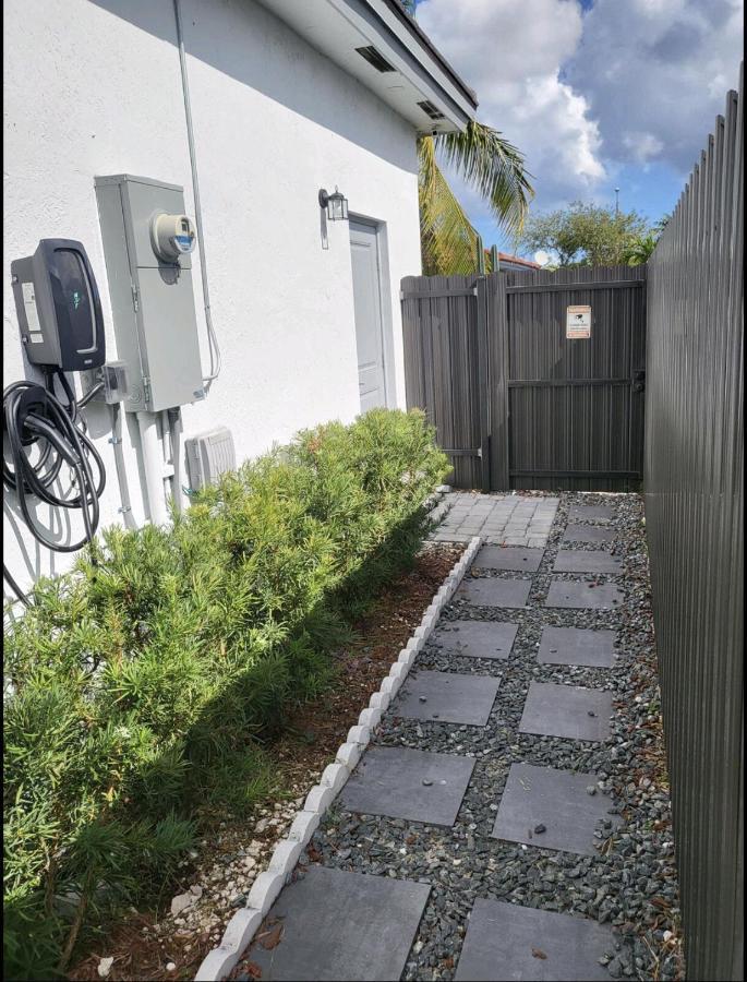 Cozy Private Room South Miami Heights Екстериор снимка