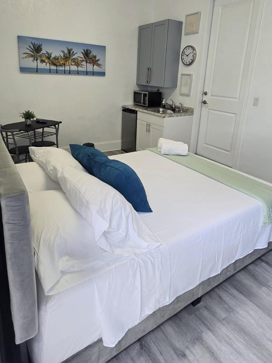 Cozy Private Room South Miami Heights Екстериор снимка